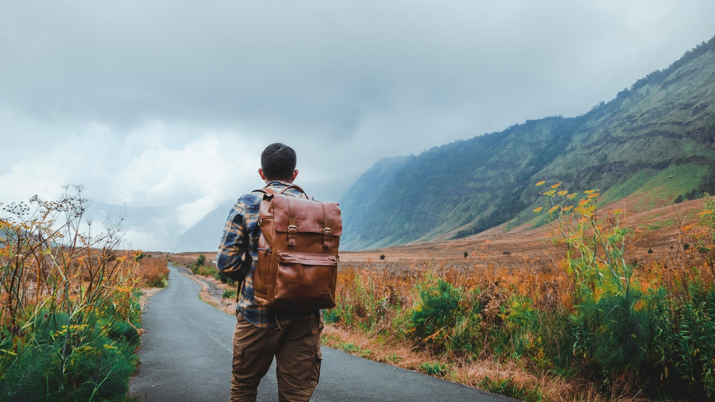 6 Tips for Avoiding Dehydration When You’re on the Trail