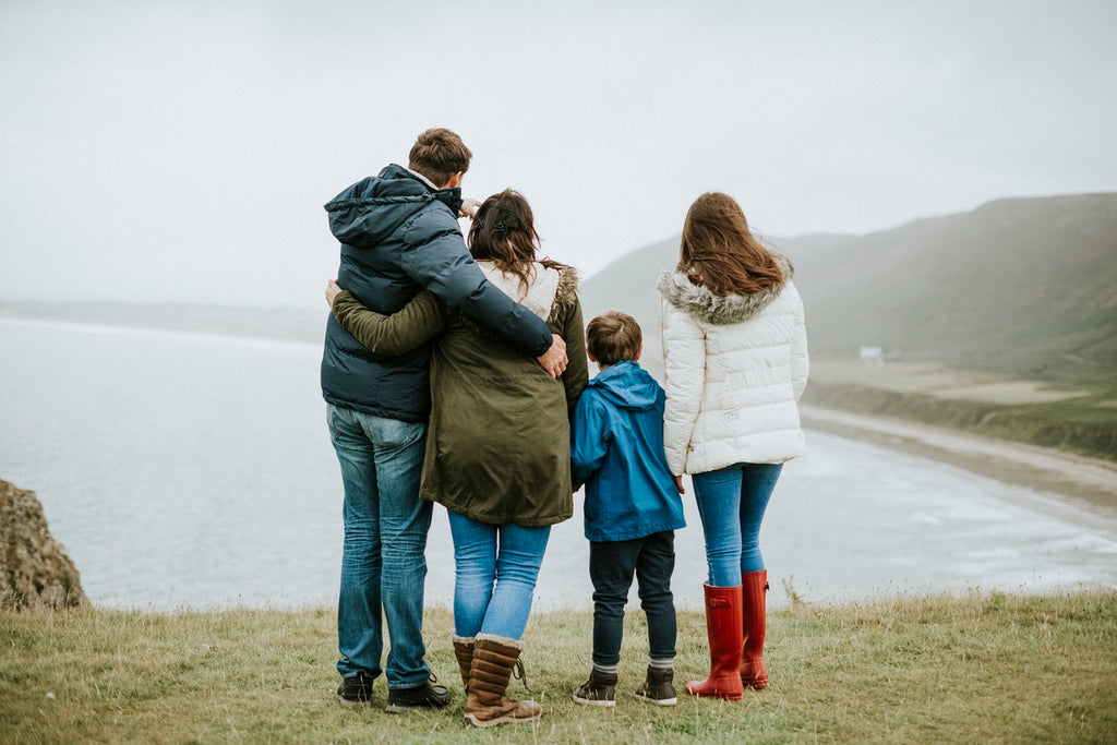 5 Ways Camping Promotes Family Bonding