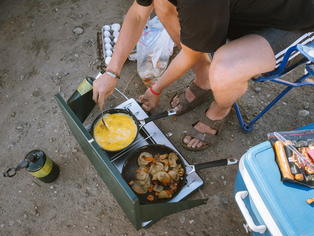 A Camper’s Guide to Finger-Licking Meals Your Whole Crew Will Love
