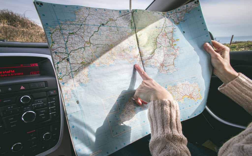 7 Road Trip Must Haves In Case of an Emergency